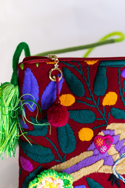 El Funky Clutch - Rojo & pompom morado